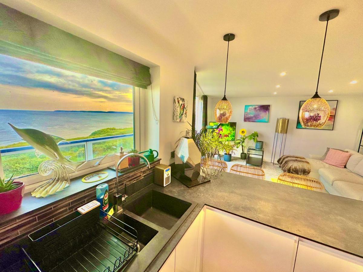Stunning Sea View Two Double Bedroom Apartment - With Balcony - Opposite Beachfront Walk Bournemouth Exterior foto