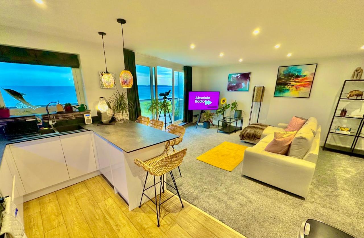 Stunning Sea View Two Double Bedroom Apartment - With Balcony - Opposite Beachfront Walk Bournemouth Exterior foto