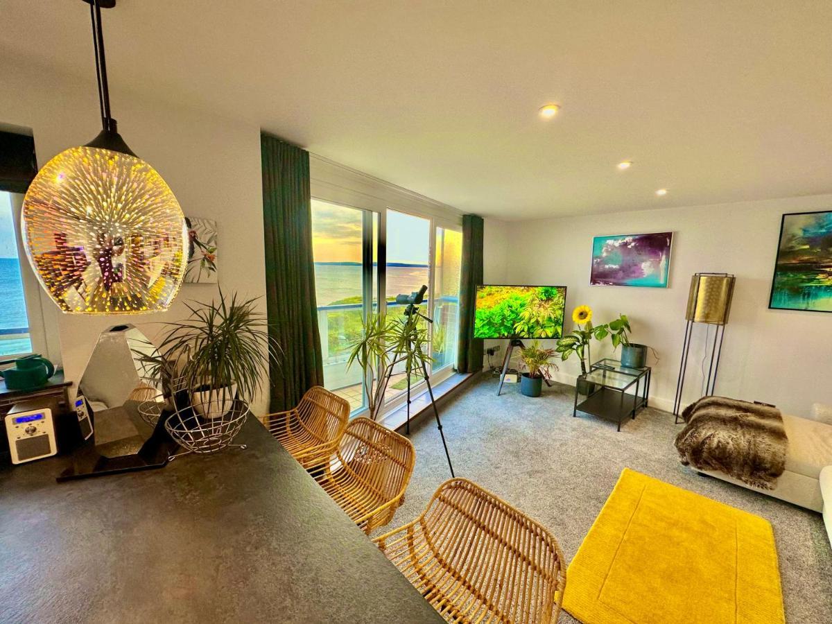 Stunning Sea View Two Double Bedroom Apartment - With Balcony - Opposite Beachfront Walk Bournemouth Exterior foto