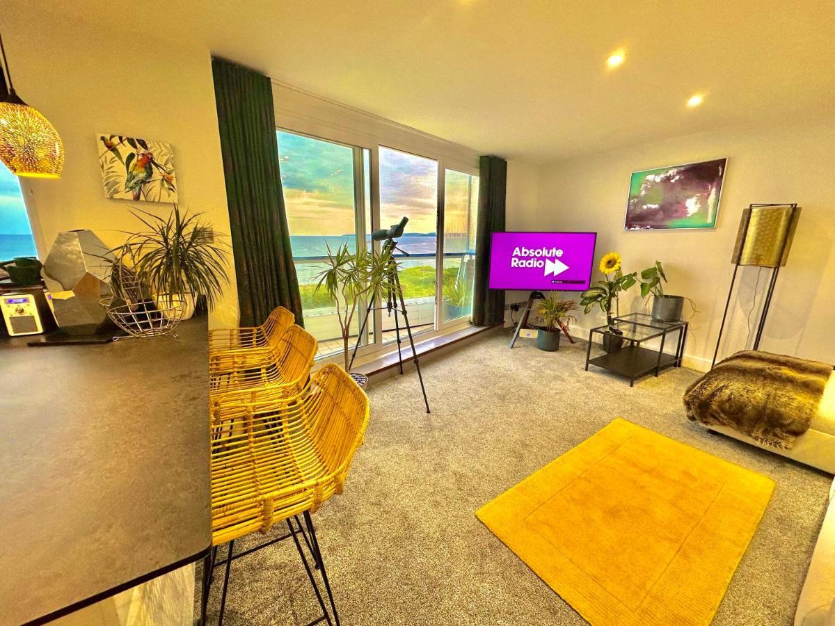 Stunning Sea View Two Double Bedroom Apartment - With Balcony - Opposite Beachfront Walk Bournemouth Exterior foto
